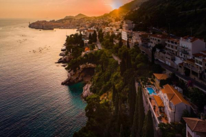 Luxury Beachfront Villa Dubrovnik Palace with private pool and jacuzzi by the beach in Dubrovnik
